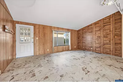 450 SE Lacreole Dr #128, Dallas, OR 97338 - Photo 3