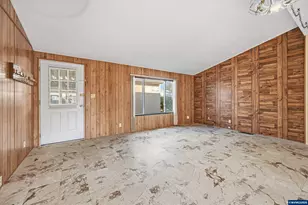 450 SE Lacreole Dr, Dallas, OR 97338 - Photo 3