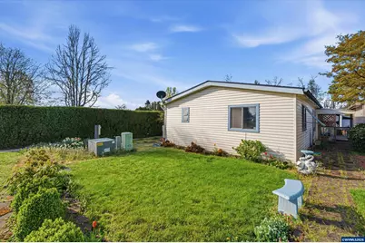 450 SE Lacreole Dr #128, Dallas, OR 97338 - Photo 33