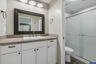 3456 Hulsey Ave SE, Salem, OR 97302 - Photo 17