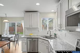 218 Derby St SE, Albany, OR 97322 - Photo 19