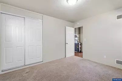 2015 NW Beca Av, Corvallis, OR 97330 - Photo 11