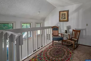 692 Fanny Ct NE, Salem, OR 97301 - Photo 23