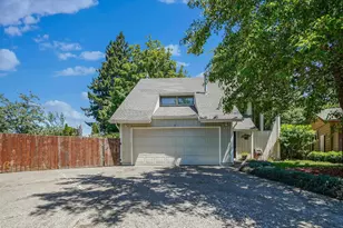 692 Fanny Ct NE, Salem, OR 97301 - Photo 1