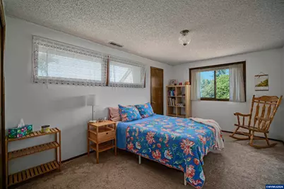 692 Fanny Ct SE, Salem, OR 97301 - Photo 25