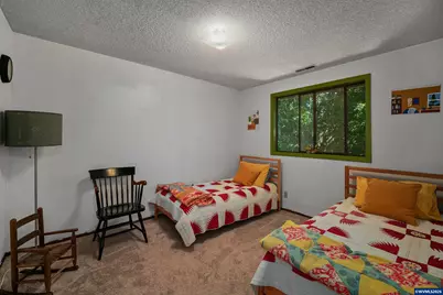 692 Fanny Ct SE, Salem, OR 97301 - Photo 27