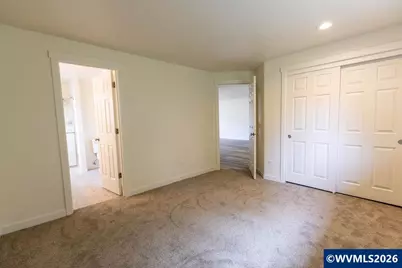 384 Lower Lavista Ct NW, Salem, OR 97304 - Photo 25