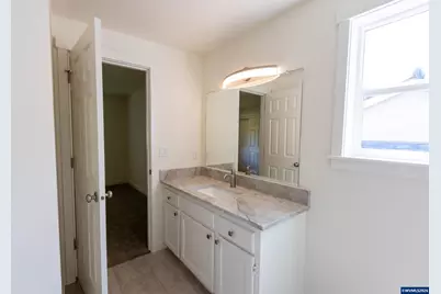 384 Lower Lavista Ct NW, Salem, OR 97304 - Photo 33