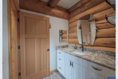 6331 Lake Pointe Wy, Sweet Home, OR 97345 - Photo 19