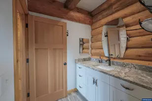 6331 Lake Pointe Wy, Sweet Home, OR 97345 - Photo 19