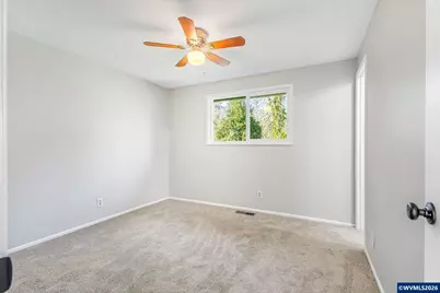 855 Idylwood Dr SE, Salem, OR 97302 - Photo 13