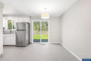 855 Idylwood Dr SE, Salem, OR 97302 - Photo 9