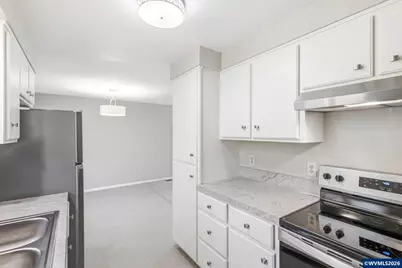 855 Idylwood Dr SE, Salem, OR 97302 - Photo 11