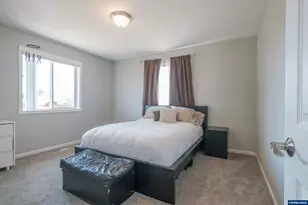 901 W Vine St, Lebanon, OR 97355 - Photo 29