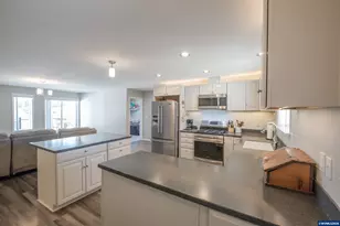 901 W Vine St, Lebanon, OR 97355 - Photo 5