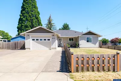 901 W Vine St, Lebanon, OR 97355 - Photo 1