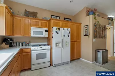 4233 Heavens Av S, Salem, OR 97302 - Photo 11
