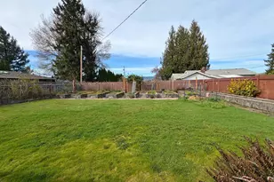 4925 SW Dakota Ave, Corvallis, OR 97333 - Photo 5