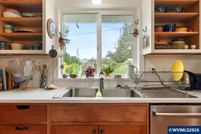 4925 SW Dakota Av, Corvallis, OR 97333 - Photo 9