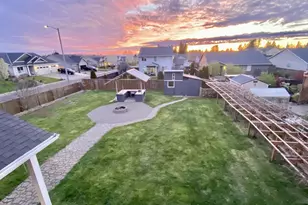 435 SE Belgian St, Sublimity, OR 97385 - Photo 9