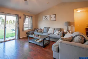 1944 37th Circle, Sweet Home, OR 97386 - Photo 13