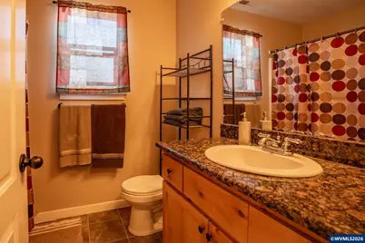 1944 37th Cir, Sweet Home, OR 97386 - Photo 23