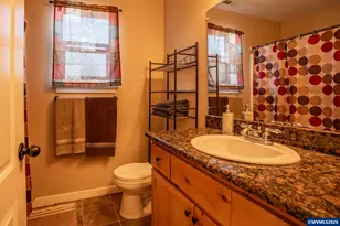 1944 37th Circle, Sweet Home, OR 97386 - Photo 23