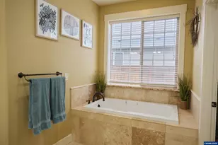 9754 Willamette St, Aumsville, OR 97325 - Photo 17