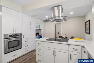 8685 SW Wilson Ln, Wilsonville, OR 97070 - Photo 15