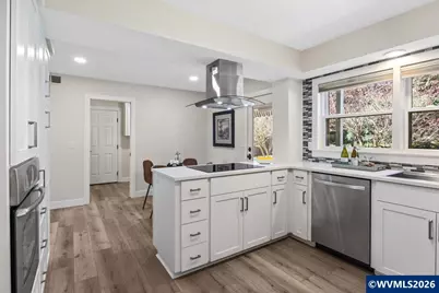 8685 SW Wilson Ln, Wilsonville, OR 97070 - Photo 15