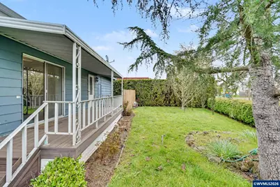 1418 Pine (#A) St NE, Silverton, OR 97381 - Photo 33