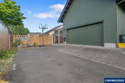 1760 Gwinn St E, Monmouth, OR 97361 - Photo 47