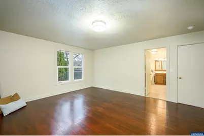 119 NE Kingwood Dr, McMinnville, OR 97128 - Photo 23