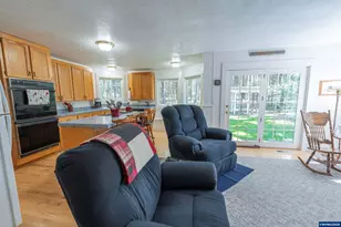 753253 Mosby Creek Rd, Cottage Grove, OR 97424 - Photo 15