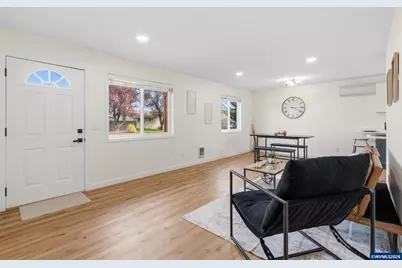 308 S 24th Av, Philomath, OR 97370 - Photo 5