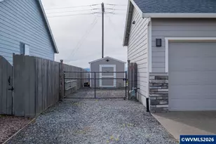 6316 NE Planter St, Albany, OR 97321 - Photo 49