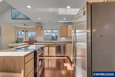 921 Hermanson St, Woodburn, OR 97071 - Photo 11