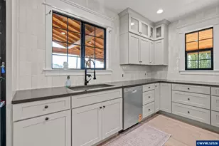 258 Scravel Hill Rd, Albany, OR 97322 - Photo 23