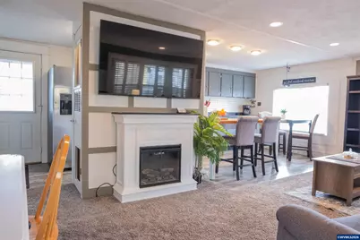 4348 Essex St SE, Salem, OR 97317 - Photo 3