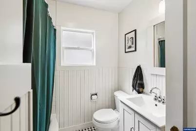410 23rd St SE, Salem, OR 97301 - Photo 11