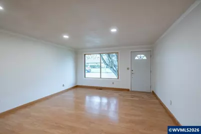 4735 Satter Dr NE, Salem, OR 97305 - Photo 9