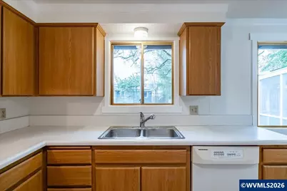 4735 Satter Dr NE, Salem, OR 97305 - Photo 15