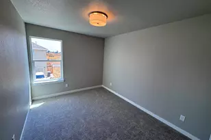 370 SE Shetterly Dr, Dallas, OR 97338 - Photo 23