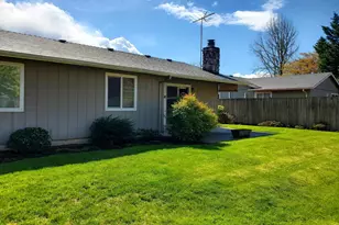 1975 Breakwood Cir SE, Albany, OR 97322 - Photo 3