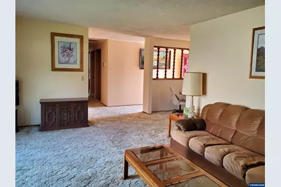 1975 Breakwood Cir SE, Albany, OR 97322 - Photo 17