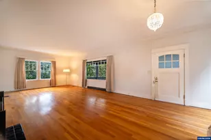 995 Capitol St NE, Salem, OR 97301 - Photo 21