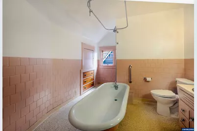 995 Capitol St NE, Salem, OR 97301 - Photo 27