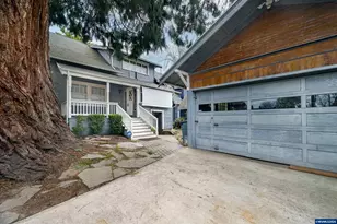 995 Capitol St NE, Salem, OR 97301 - Photo 9