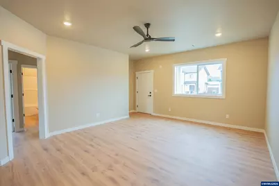 4537 Live Oak St, Sweet Home, OR 97386 - Photo 11