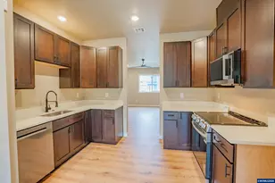 4537 Live Oak St, Sweet Home, OR 97386 - Photo 3
